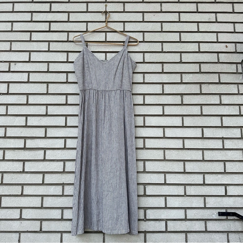 NWT 4our Dreamers Stripe Smocked Midi Dress White Navy Blue Spice Linen Cotton M